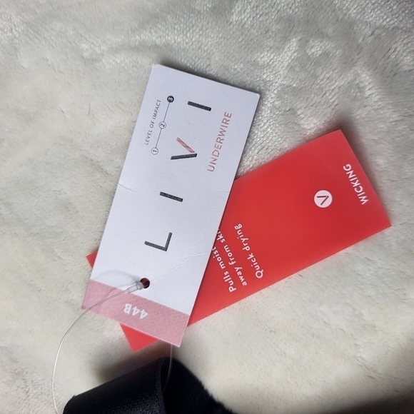 44B Livi High Impact Sports Bra with Underwire. Black - Picture 3 of 8